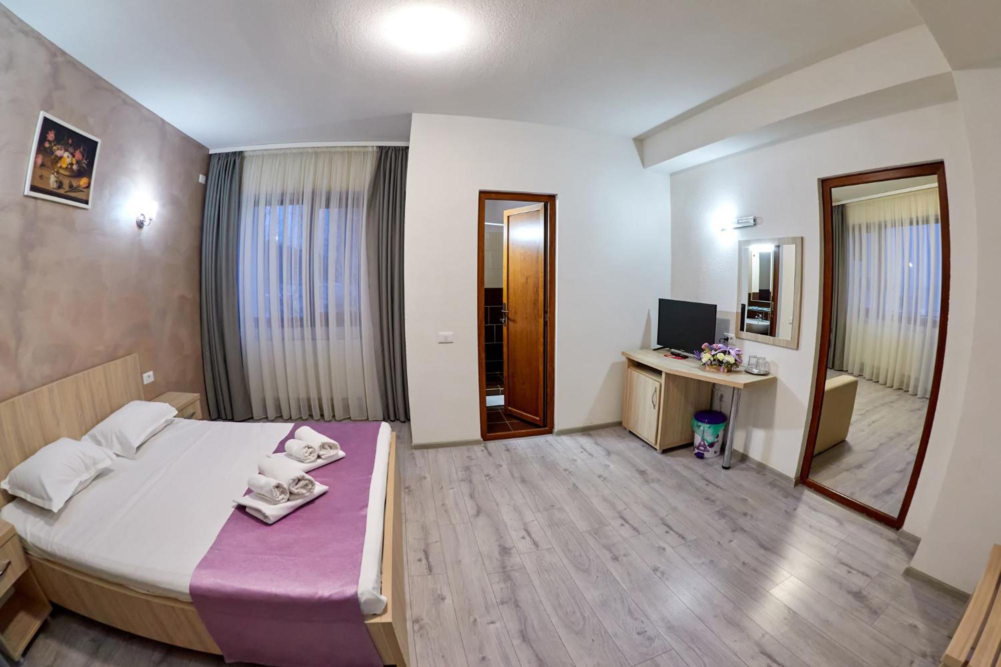 Hotel Coralis Eforie Nord Ngoại thất bức ảnh