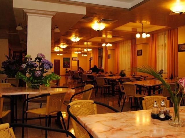 Hotel Coralis Eforie Nord Ngoại thất bức ảnh