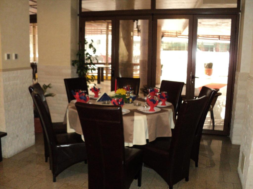 Hotel Coralis Eforie Nord Ngoại thất bức ảnh